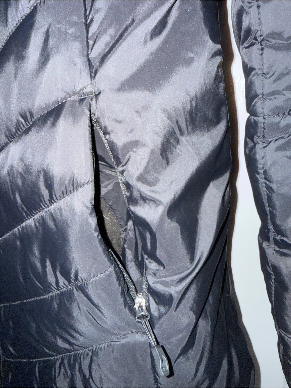 Spyder Women's Warm Black Hooded Quilted Puffer Jacket Coat Size Small - Picture 5 of 9